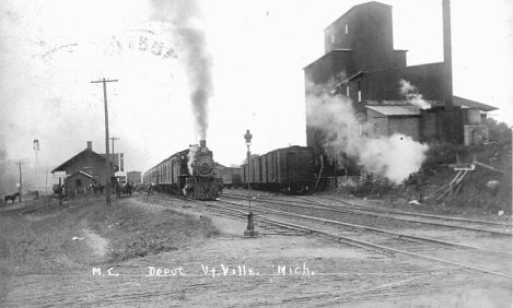 MC Vermontville MI Depot and train